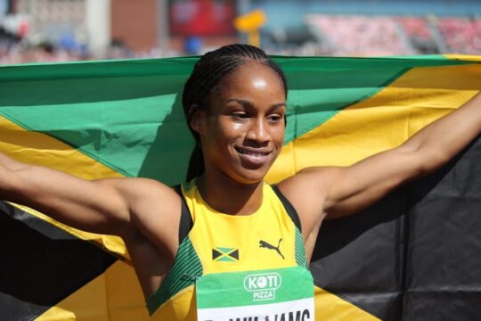 jamaican-sprint-sensation-briana-williams-partners-with-7venz-media-agency-for-career-advancement