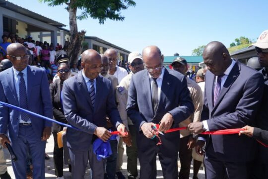 the-government-wants-to-launch-the-“immediate-construction”-of-20-schools