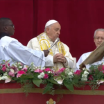 easter-|-urbi-et-orbi-the-pope-calls-for-an-end-to-violence-in-hati-(audio)