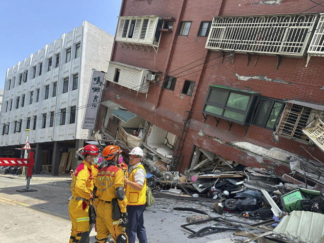nine-dead-and-a-hundred-injured-in-7.5-tawan-earthquake