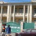 the-haitian-capital-under-tension-as-the-installation-of-the-presidential-council-approaches,-the-faculty-of-medicine,-subject-to-looting