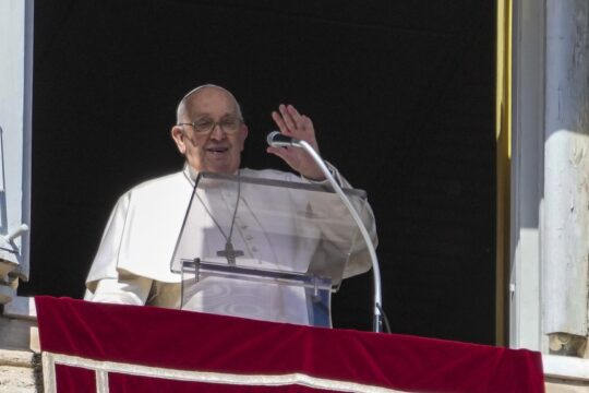 pope-apologises-after-being-quoted-using-vulgar-term-about-gays
