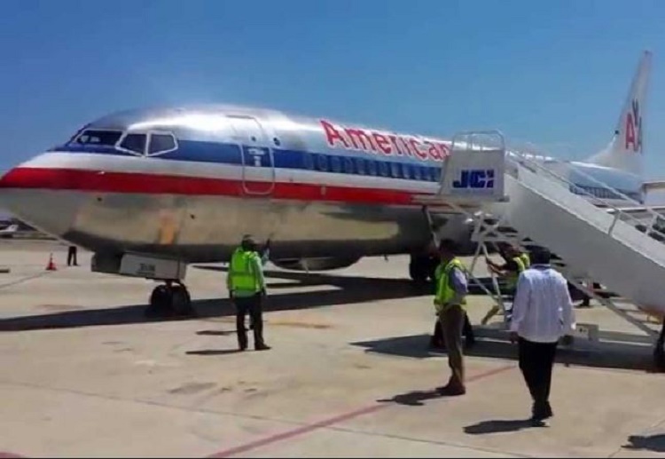 haiti-american-airlines-transports-its-crew-on-the-ground-aboard-armored-vehicles-in-case-of-unforeseen-events-port-au-prince,-preventing-a-return-the-same-day-miami