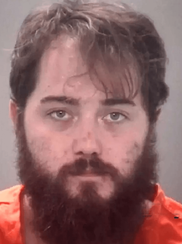 horror-in-florida:-a-young-man-accused-of-murdering-a-family-and-cremating-them-in-his-backyard-pit