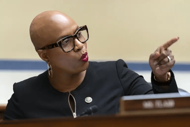 us-rep.-ayanna-pressley-on-thegrio:-the-moral-responsibility-of-the-united-states-towards-haiti,-victim-of-so-many-injustices-linked-to-colonialism-and-an-unjust-foreign-policy
