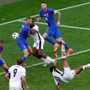 euro-2024:-the-three-lions-beaten-by-slovakia-but-qualified-in-extremis