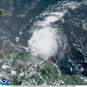 hurricane-beryl:-semanah-bans-coastal-shipping-activities-on-the-southern-coast-of-haiti